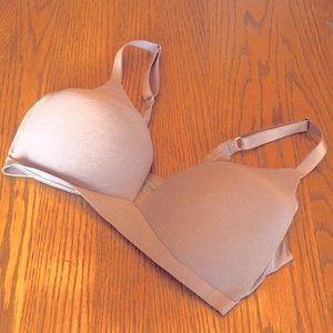 Aerie Nude Wireless Bra Size 34DDD